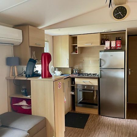Mobilhome Jf64 40M2 Camping Familial Les Mathes Eksteriør bilde